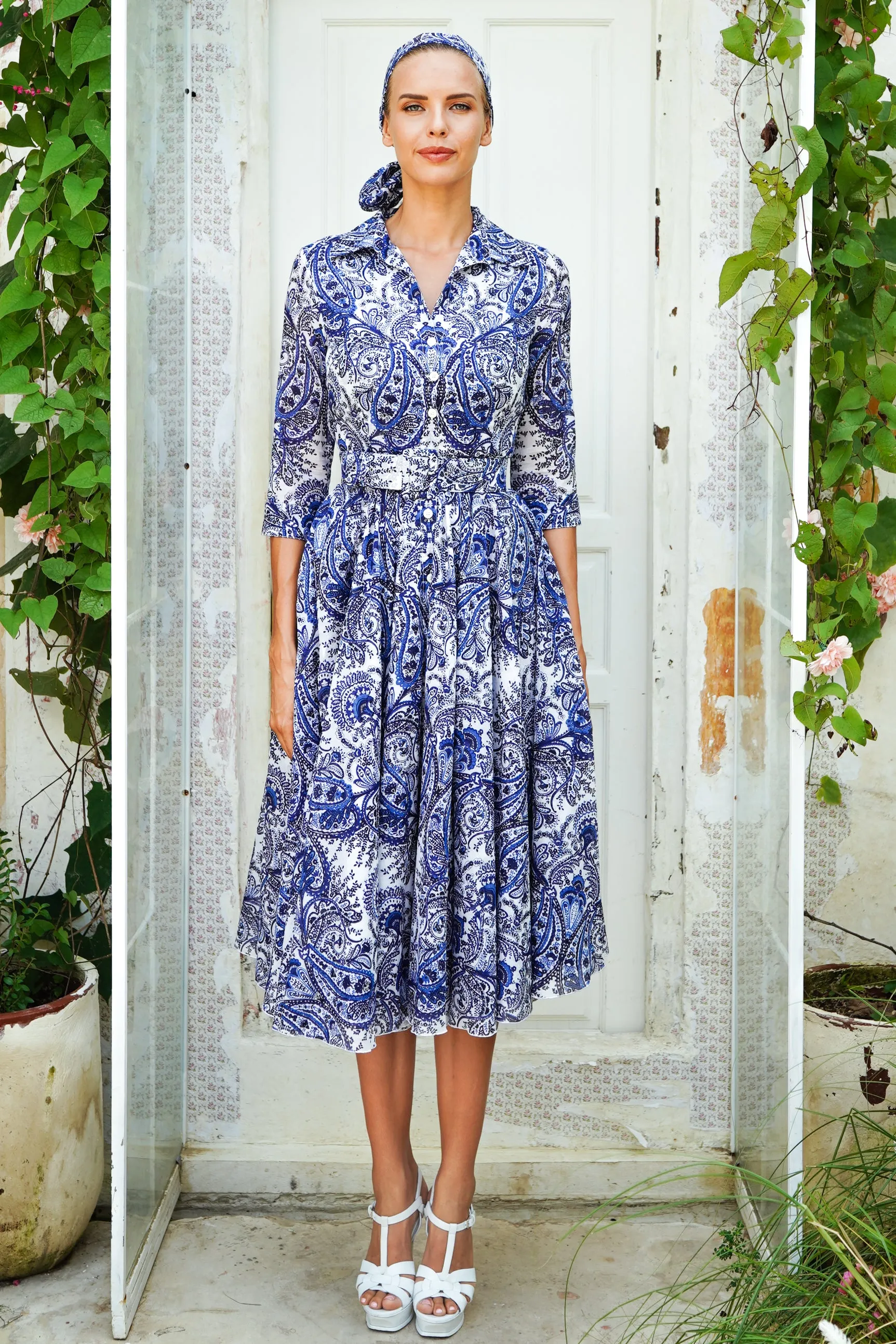 Aster Dress Shirt Collar 3/4 Sleeve Midi Length Cotton Musola (Russian Paisley)