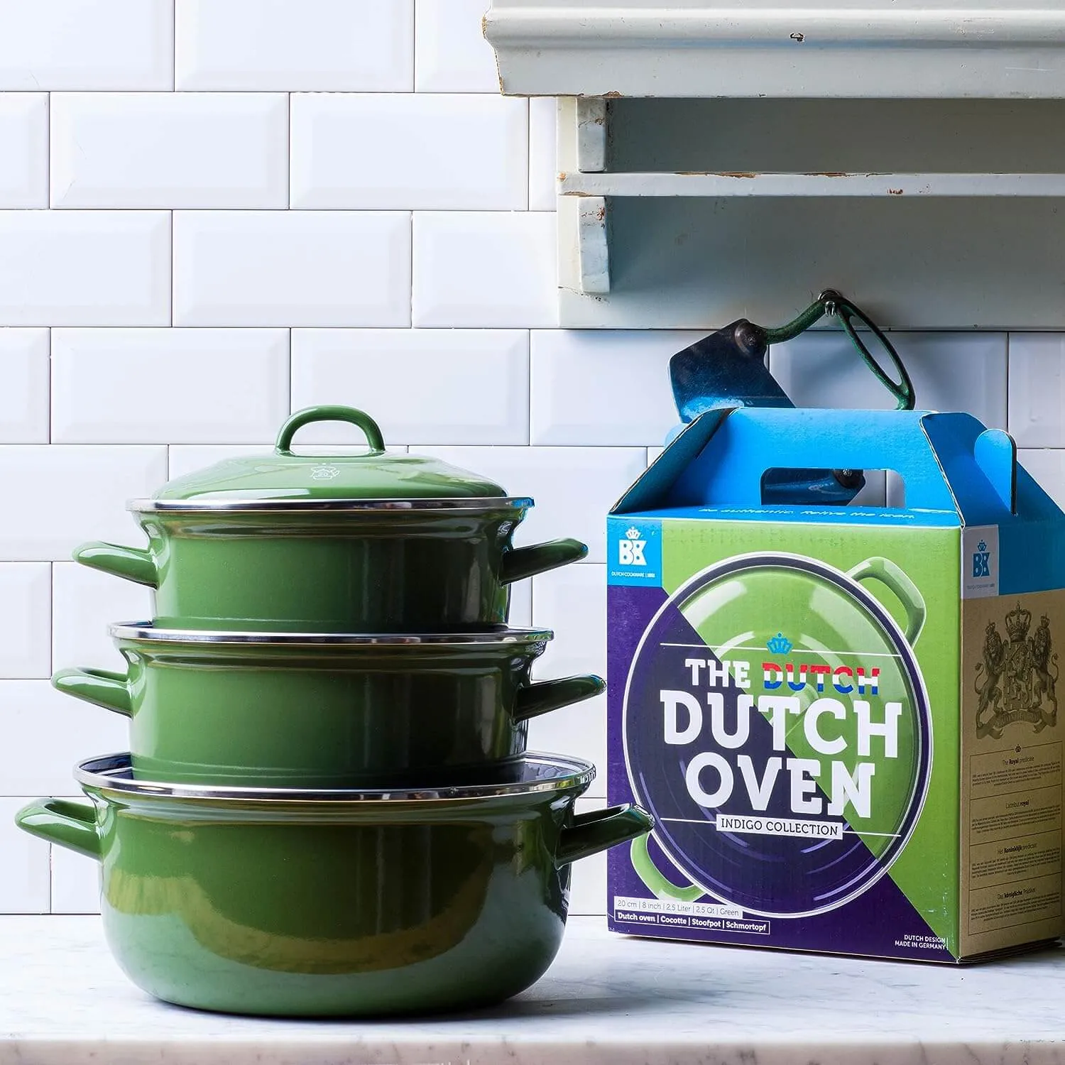 BK Indigo Heritage Round Dutch Oven - 26cm, 5.2L, German Enamelled Casserole Dish with Lid - Green