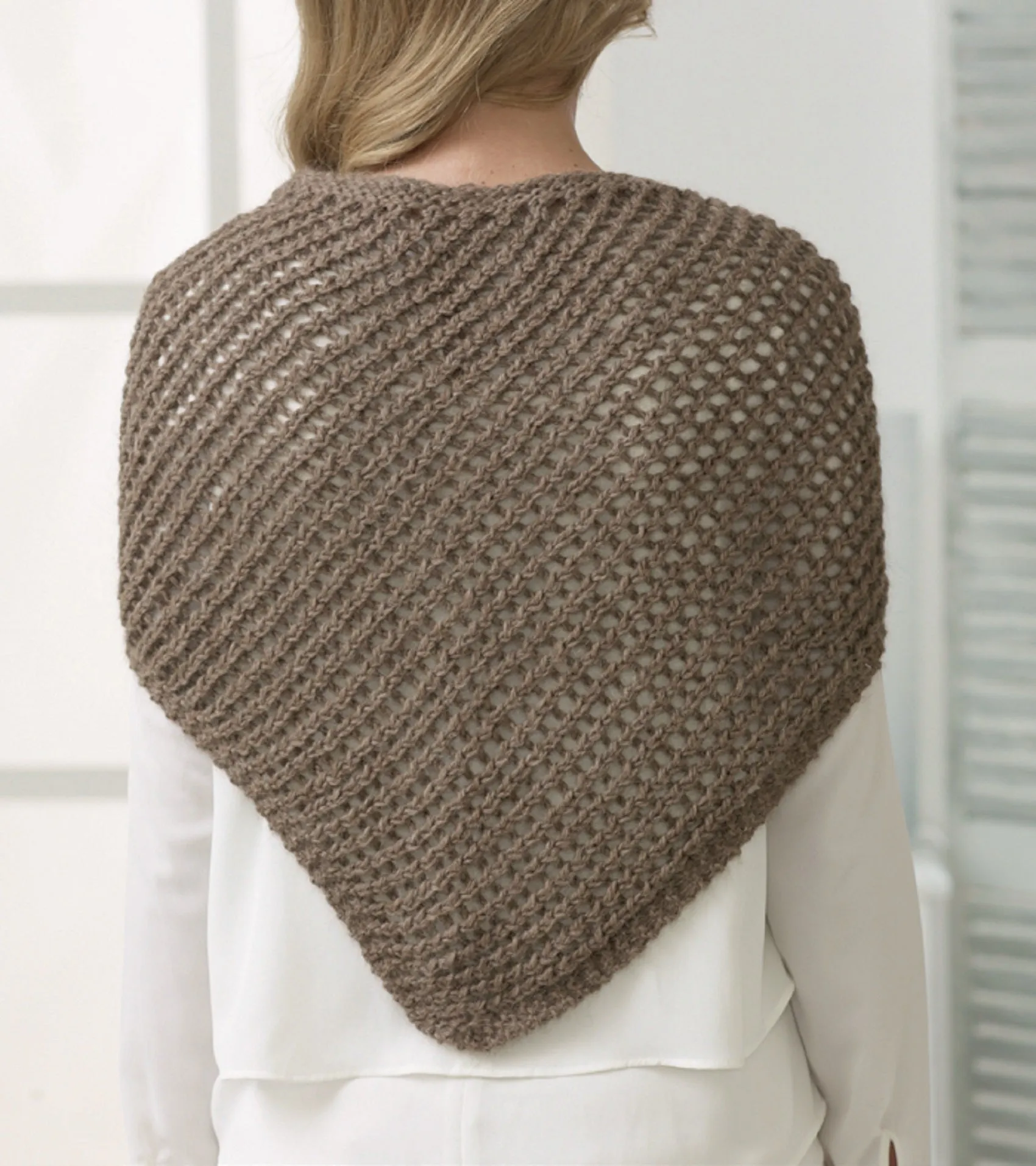 King Cole Alpaca Supersoft Knitting Book 1 (Jenny Watson)