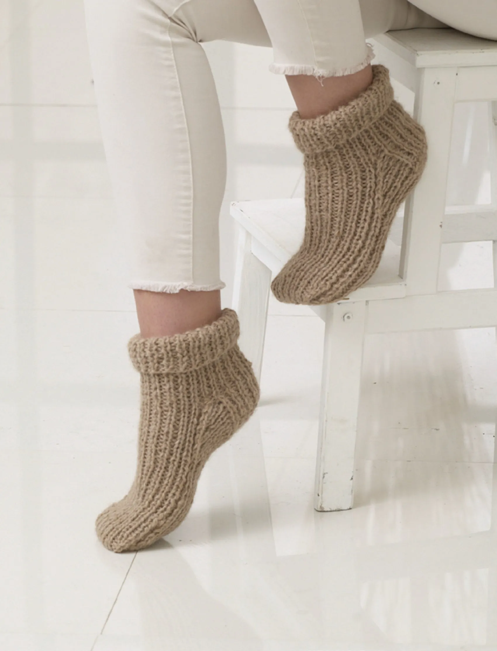 King Cole Alpaca Supersoft Knitting Book 1 (Jenny Watson)