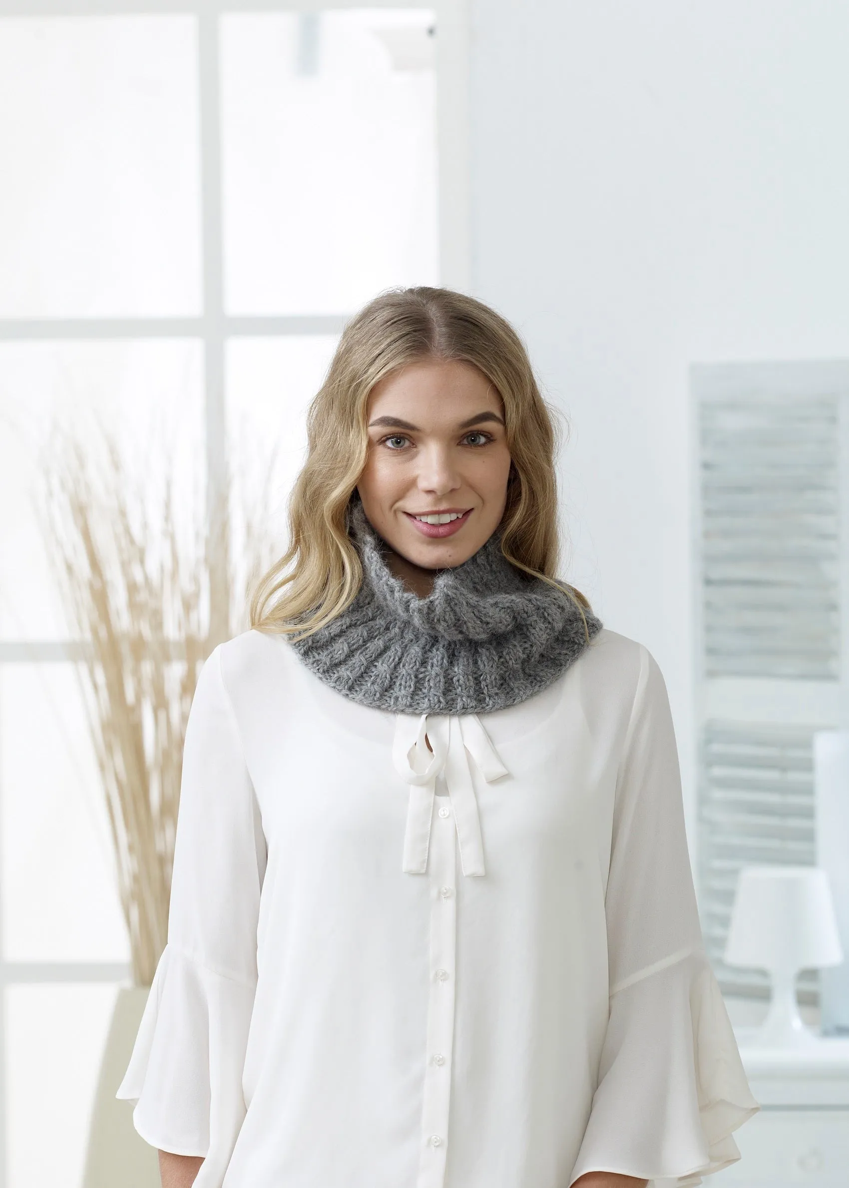 King Cole Alpaca Supersoft Knitting Book 1 (Jenny Watson)