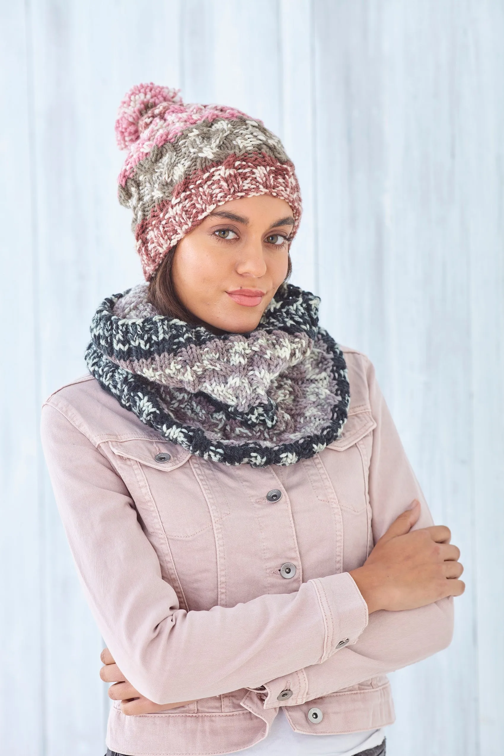 King Cole Chunky Knitting Pattern - Ladies Hats, Snoods, Scarf & Gloves (6113)