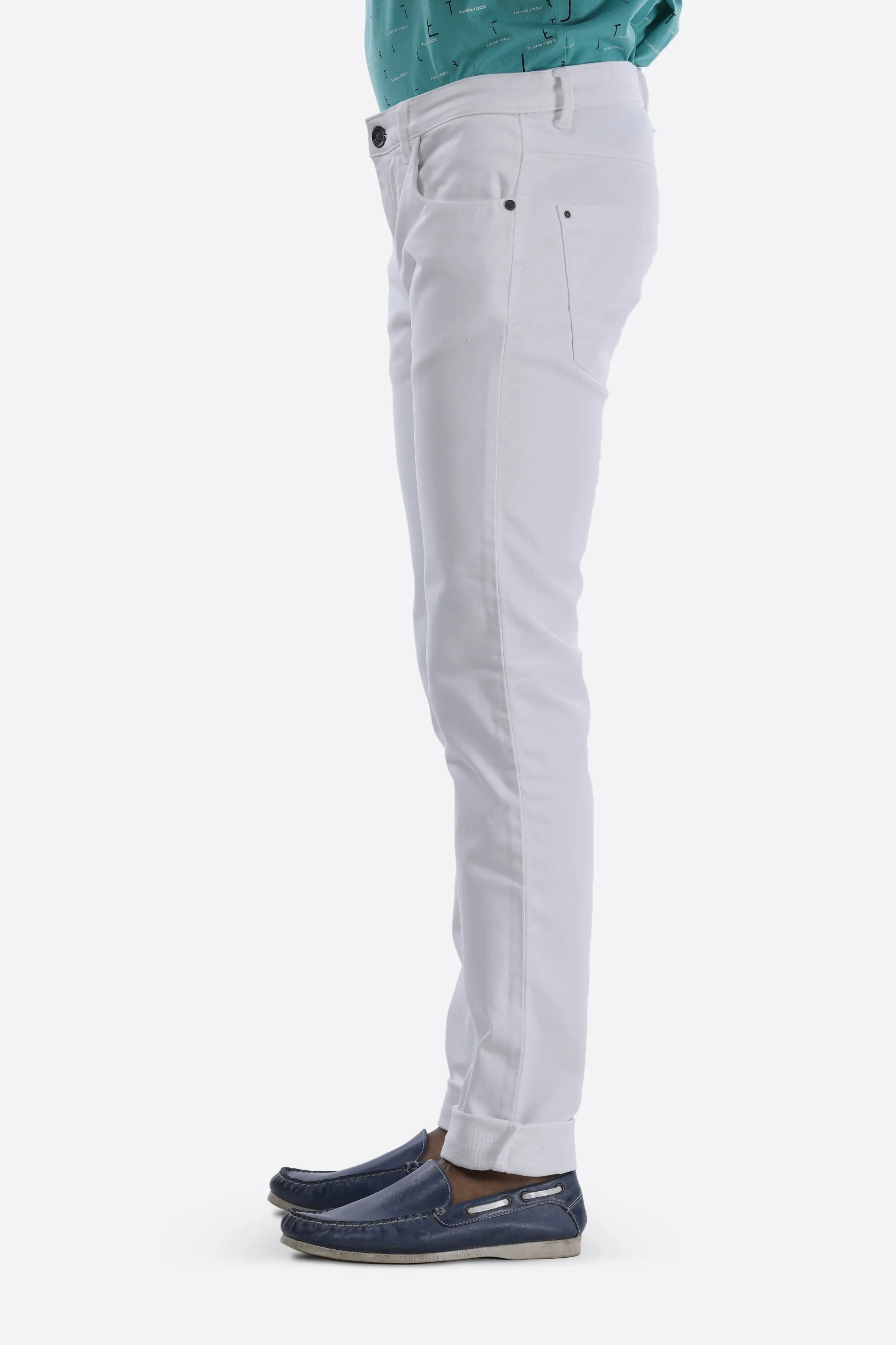 Knitted Expandable Narrow Fit White Causal Men Denim