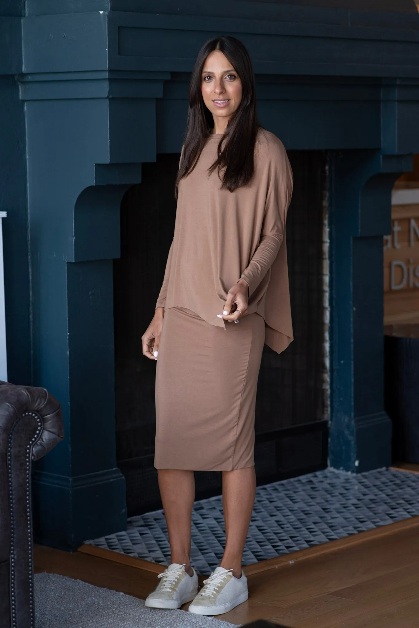 MODAL PENCIL SLIM SKIRT (CAMEL)