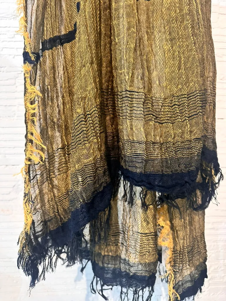 Tamaki-Niime 90'' x 66'' big gauze roots scarf by tamaki