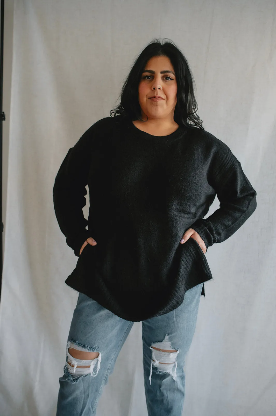 The Kamara Long Sweater - Black